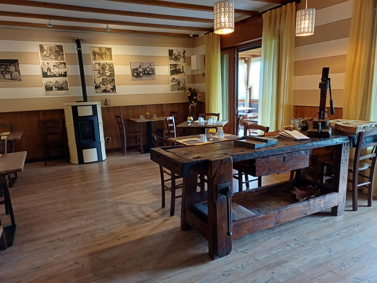 Antica Trattoria Del Boden Hotel Орнавасо Екстериор снимка