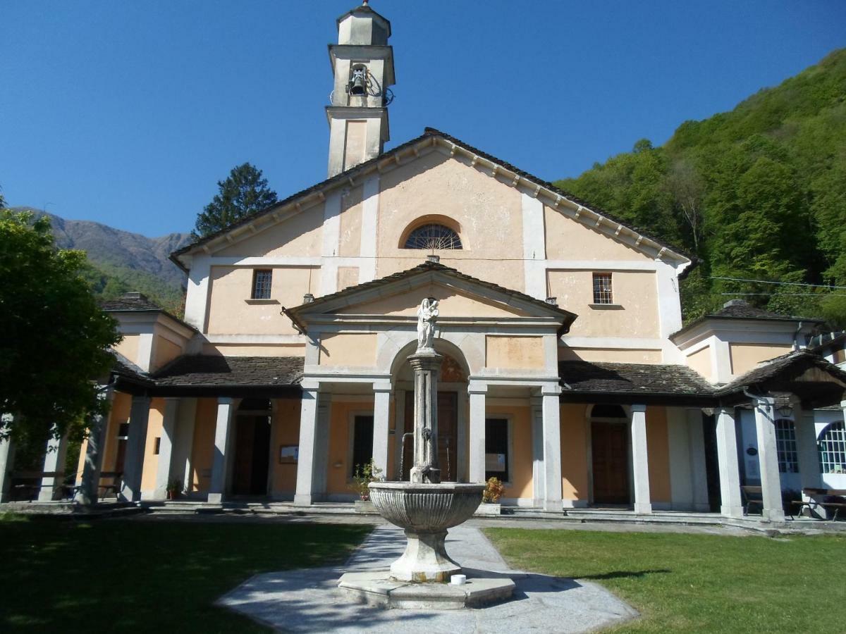 Antica Trattoria Del Boden Hotel Орнавасо Екстериор снимка